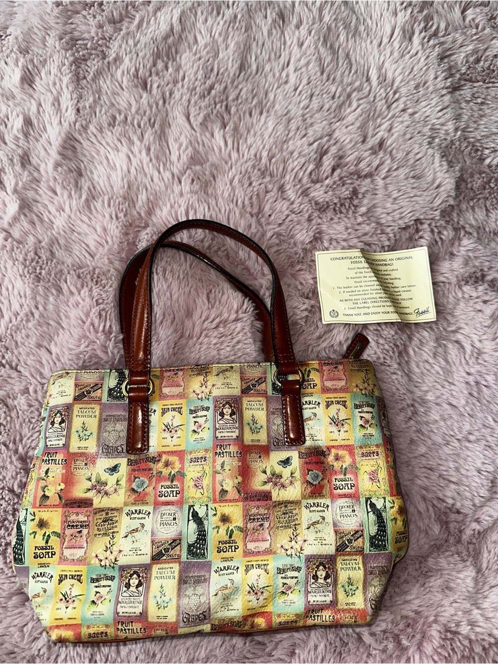 Vintage Fossil real leather purse!